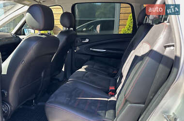 Мінівен Ford S-Max 2014 в 