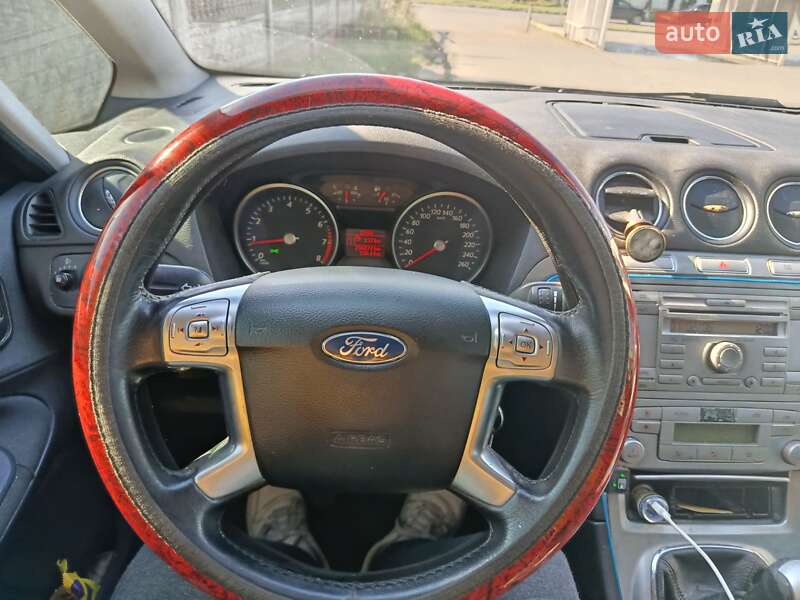Мінівен Ford S-Max 2006 в Івано-Франківську
