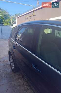 Мінівен Ford S-Max 2014 в 