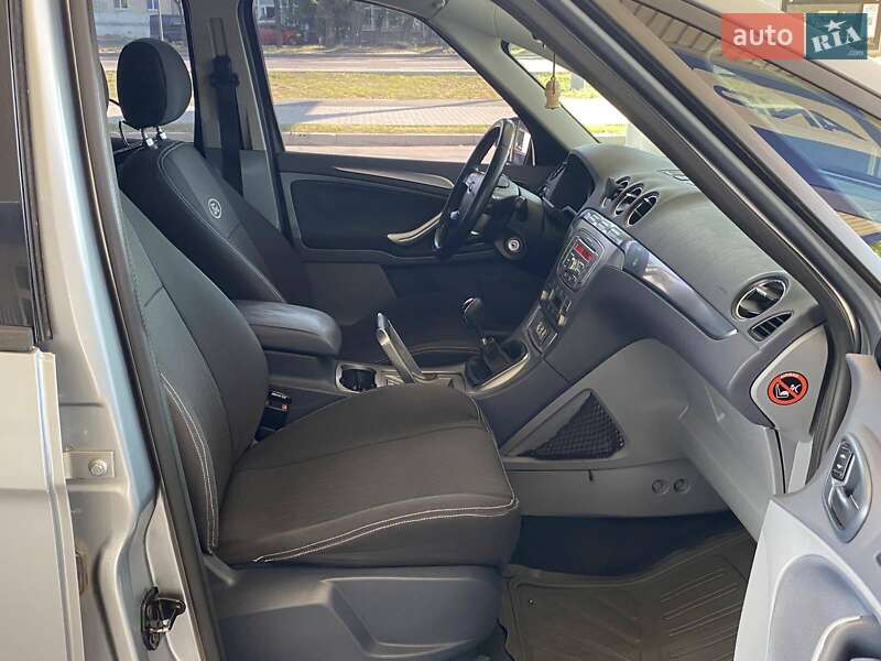 Мінівен Ford S-Max 2008 в Миколаєві