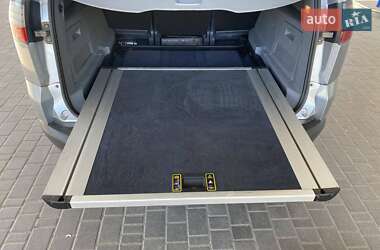 Минивэн Ford S-Max 2008 в 