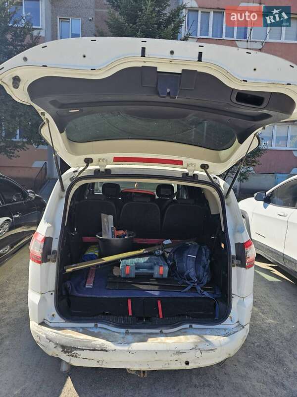 Мінівен Ford S-Max 2012 в Бурштині