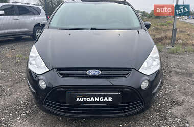 Мінівен Ford S-Max 2013 в 