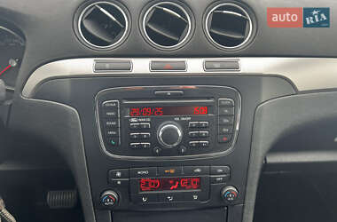Мінівен Ford S-Max 2013 в 