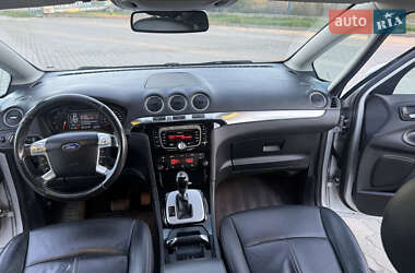 Мінівен Ford S-Max 2013 в 
