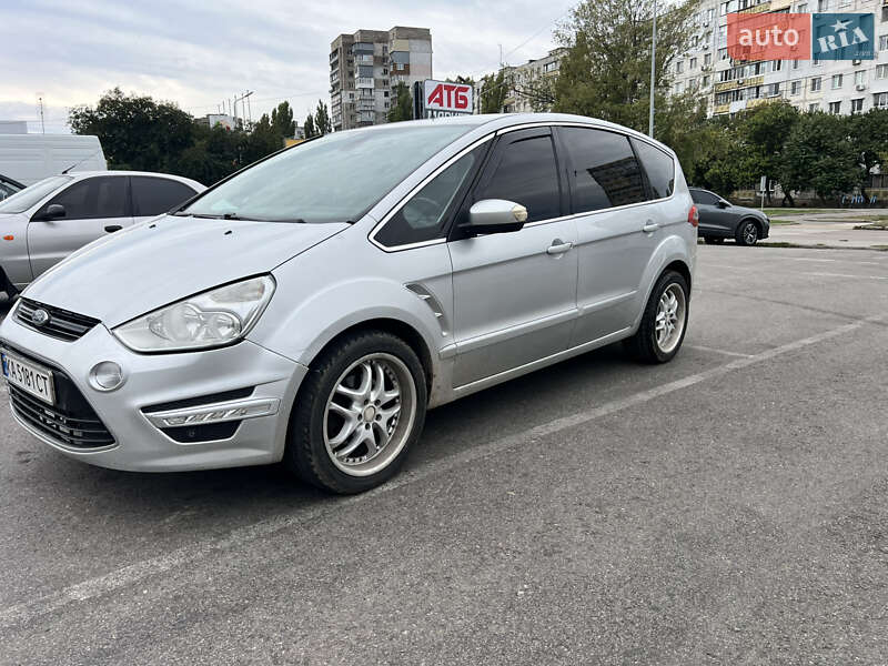 Мінівен Ford S-Max 2010 в Одесі
