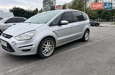 Мінівен Ford S-Max 2010 в 