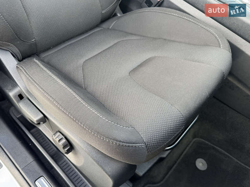 Мінівен Ford S-Max 2018 в Мукачевому
