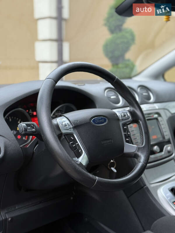 Мінівен Ford S-Max 2007 в Косові фото 17 Мінівен Ford S-Max 2007 в Косові