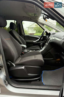 Минивэн Ford S-Max 2007 в 