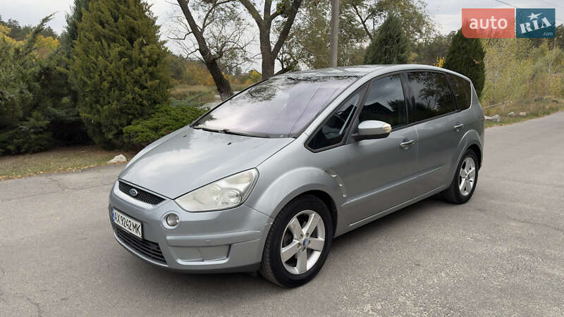 Минивэн Ford S-Max 2009 в 