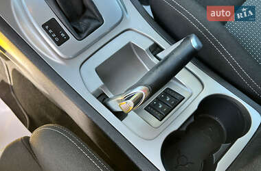 Минивэн Ford S-Max 2011 в 
