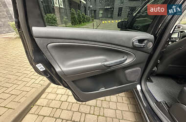 Минивэн Ford S-Max 2013 в 