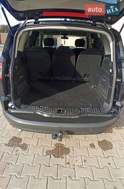 Мінівен Ford S-Max 2013 в 