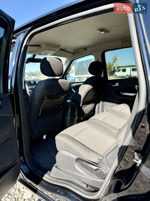 Минивэн Ford S-Max 2009 в Новояворовске фото 24 Минивэн Ford S-Max 2009 в Новояворовске