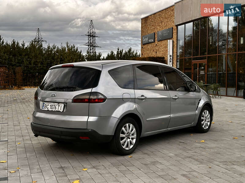 Минивэн Ford S-Max 2007 в Николаеве