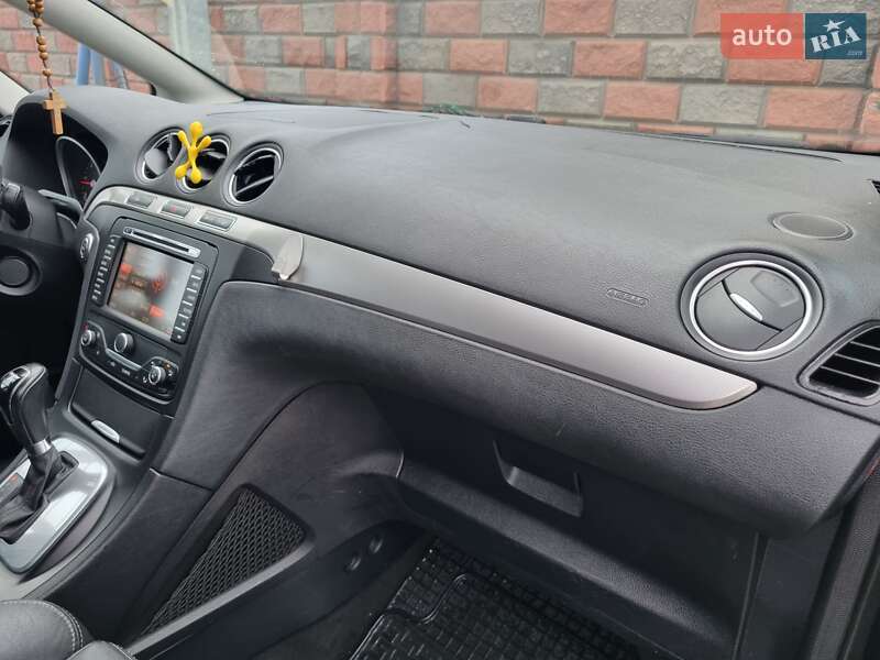 Минивэн Ford S-Max 2012 в Ровно фото 6 Минивэн Ford S-Max 2012 в Ровно