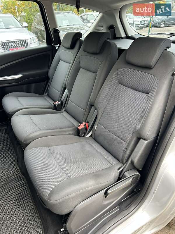 Мінівен Ford S-Max 2009 в Сумах