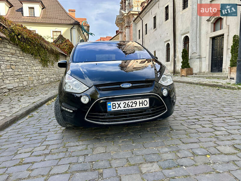 Минивэн Ford S-Max 2014 в Каменец-Подольском