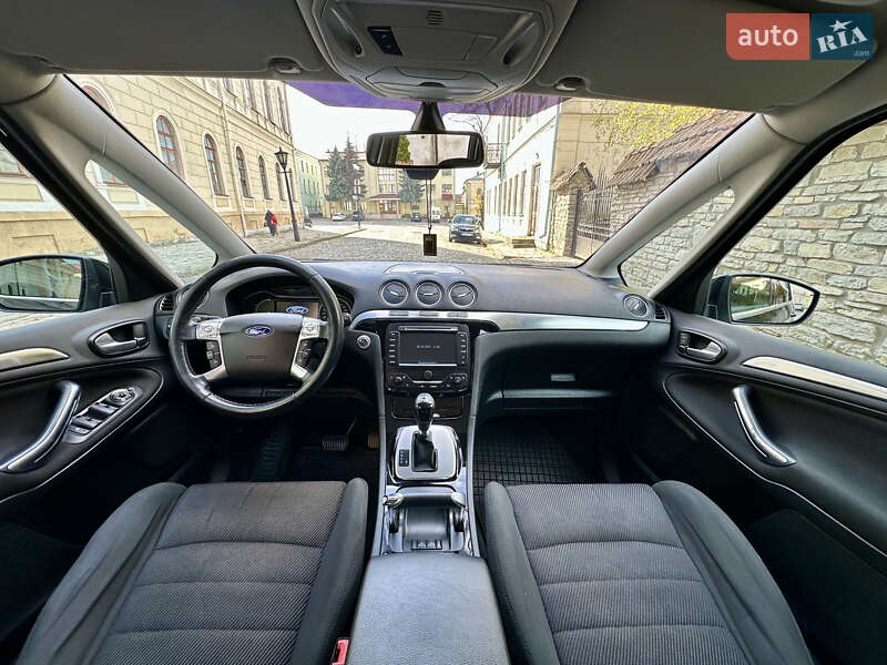 Минивэн Ford S-Max 2014 в Каменец-Подольском