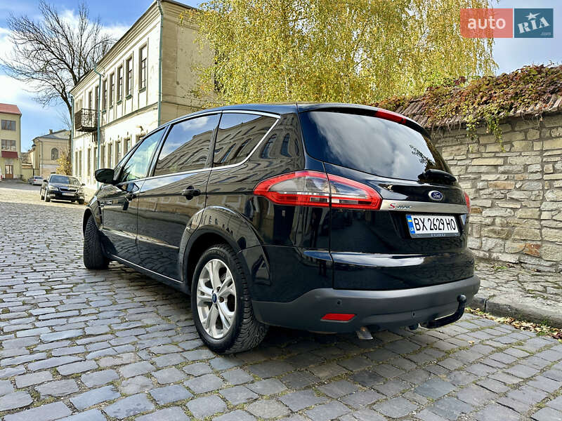 Минивэн Ford S-Max 2014 в Каменец-Подольском