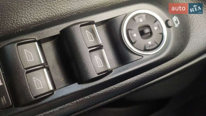 Мінівен Ford S-Max 2010 в Буську