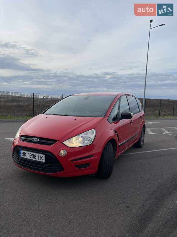 Минивэн Ford S-Max 2012 в Ровно