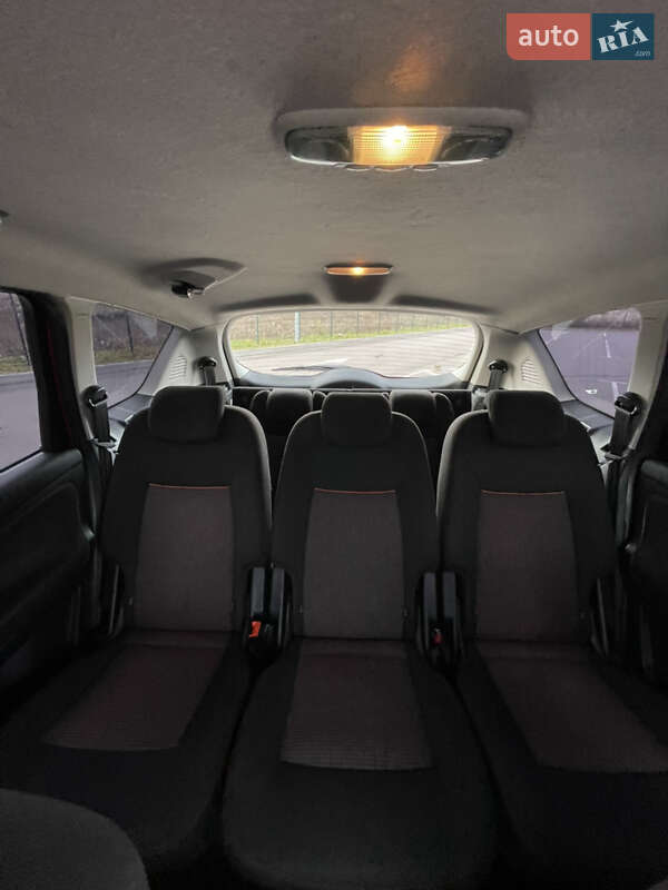 Минивэн Ford S-Max 2012 в Ровно