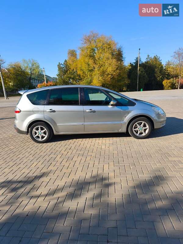 Минивэн Ford S-Max 2006 в Болграде