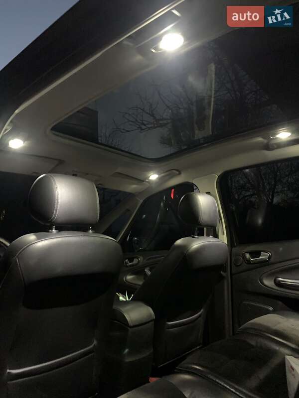 Мінівен Ford S-Max 2010 в Запоріжжі