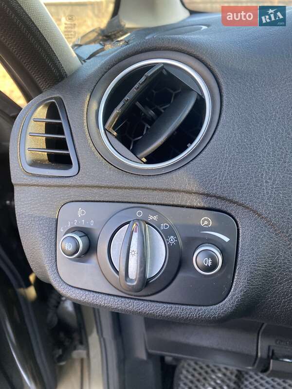 Мінівен Ford S-Max 2010 в Запоріжжі