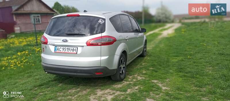 Мінівен Ford S-Max 2011 в Балті