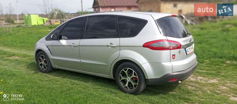 Мінівен Ford S-Max 2011 в Балті