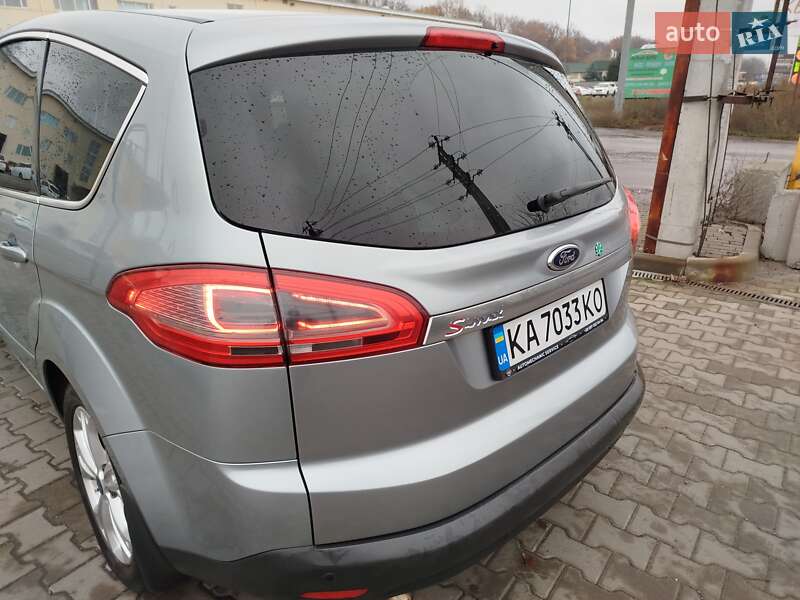 Мінівен Ford S-Max 2013 в Вишневому фото 15 Мінівен Ford S-Max 2013 в Вишневому