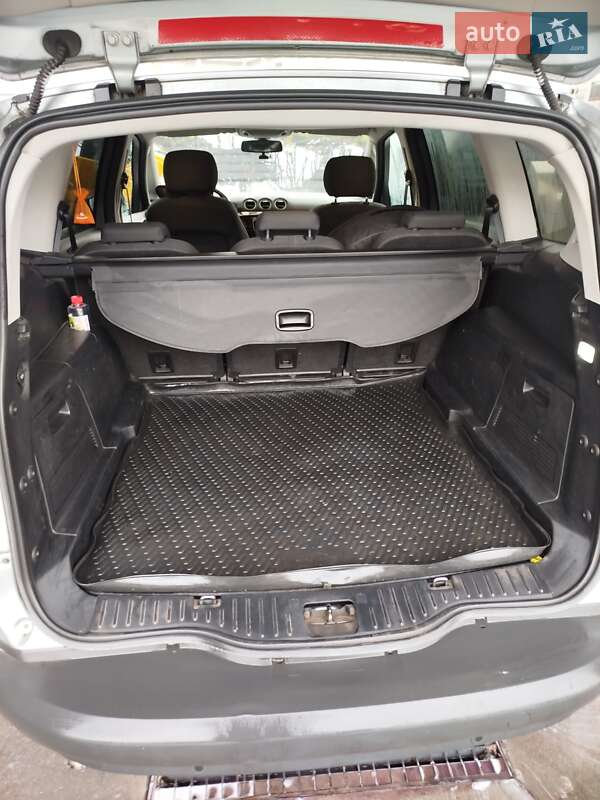 Мінівен Ford S-Max 2013 в Вишневому фото 18 Мінівен Ford S-Max 2013 в Вишневому