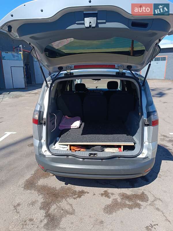 Мінівен Ford S-Max 2007 в Коростені