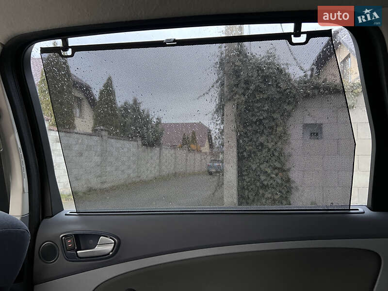 Минивэн Ford S-Max 2009 в Луцке