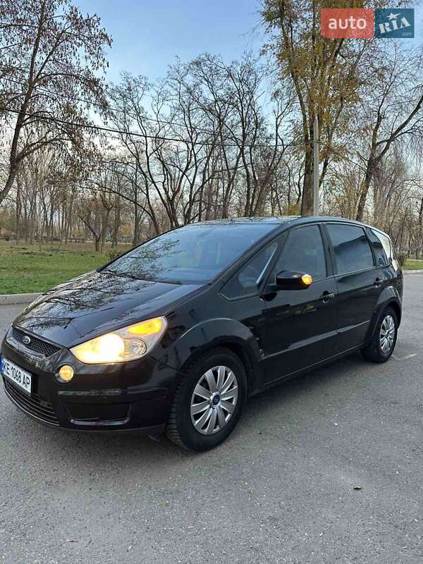 Минивэн Ford S-Max 2007 в Кривом Роге