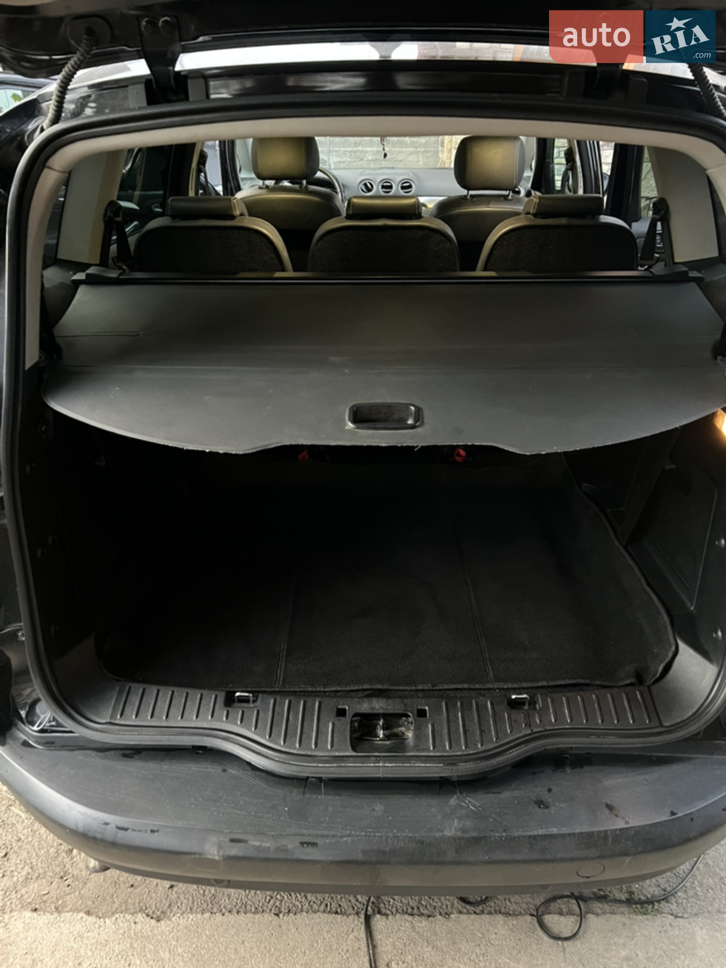 2013 Ford S-MAX - мініатюра 12