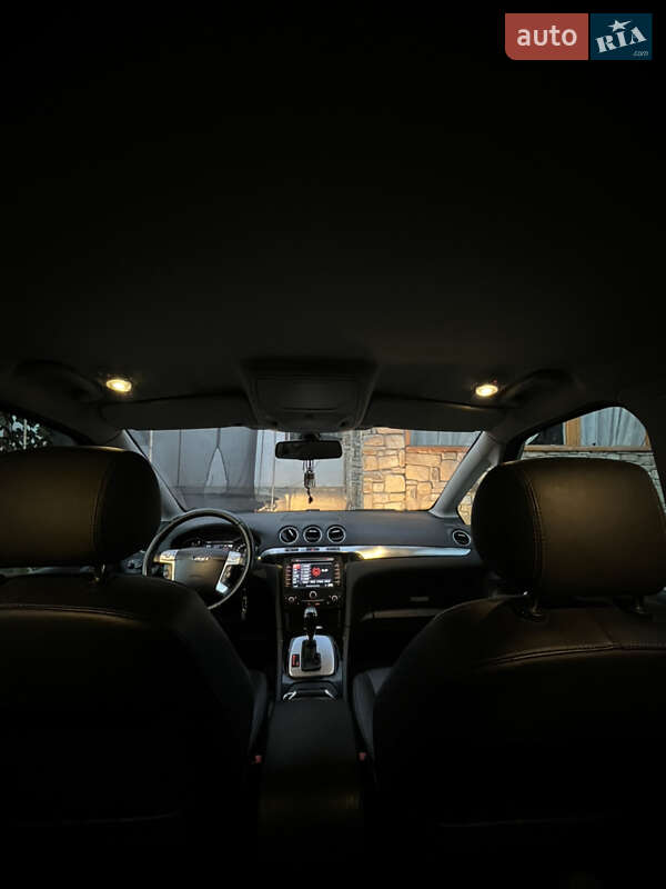Минивэн Ford S-Max 2013 в Верхнем Синевидном фото 82 Минивэн Ford S-Max 2013 в Верхнем Синевидном