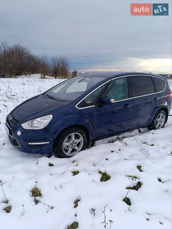 Минивэн Ford S-Max 2010 в Щирце