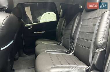 Минивэн Ford S-Max 2011 в Черновцах