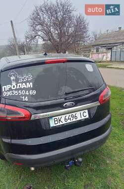 Минивэн Ford S-Max 2014 в Березовке
