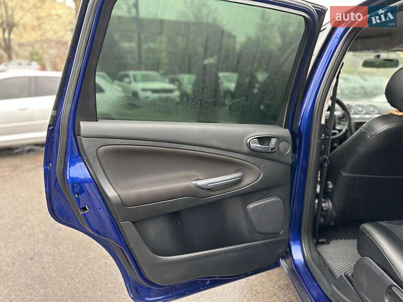 Минивэн Ford S-Max 2013 в Виннице