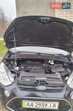 Минивэн Ford S-Max 2012 в Киеве