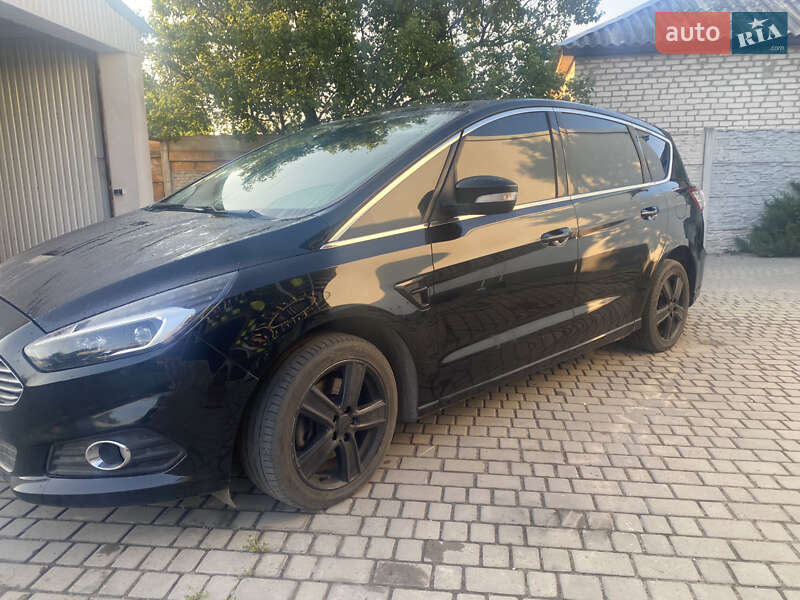Мінівен Ford S-Max 2015 в Харкові