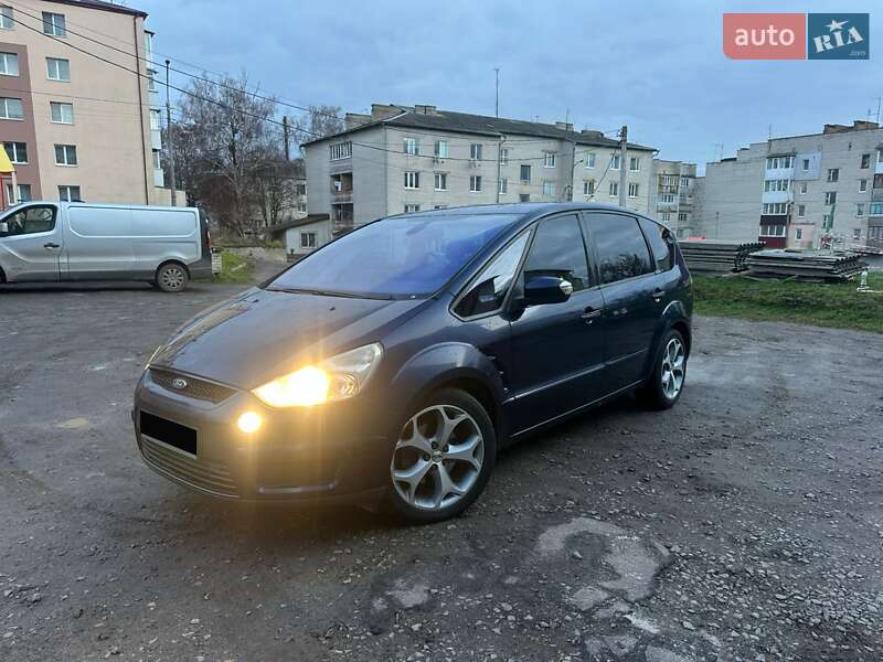 Минивэн Ford S-Max 2009 в Луцке