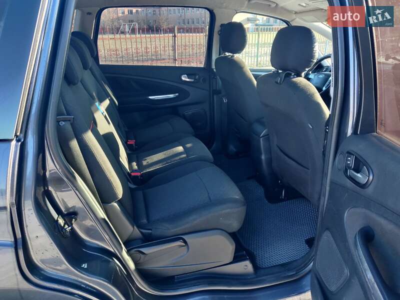 Минивэн Ford S-Max 2009 в Луцке