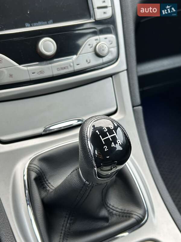 Минивэн Ford S-Max 2009 в Сумах