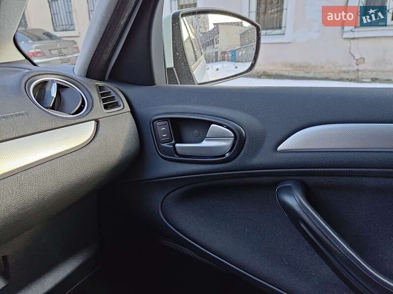 Минивэн Ford S-Max 2013 в Одессе